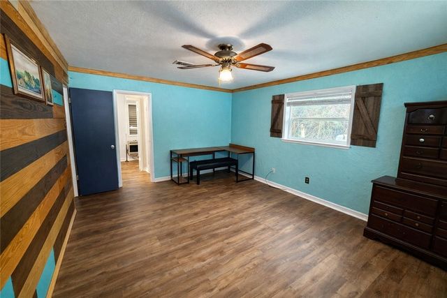 31 Hawaii Lane, Hilltop Lakes, TX 77871