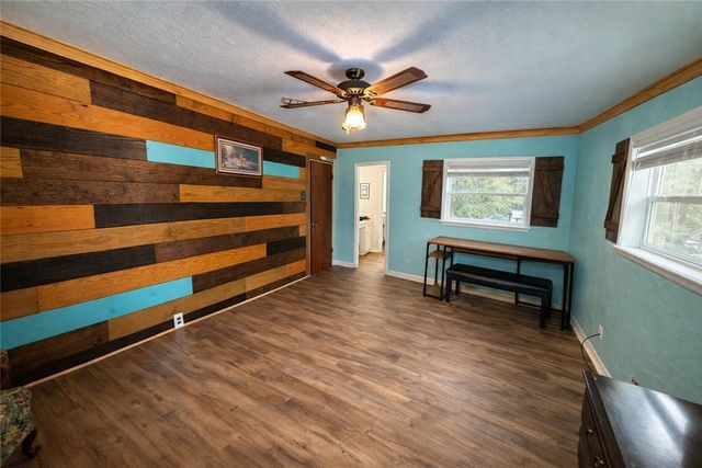 31 Hawaii Lane, Hilltop Lakes, TX 77871