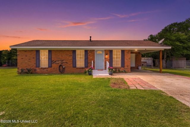 205 Woodside Drive, Petal, MS 39465