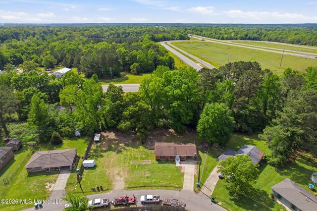205 Woodside Drive, Petal, MS 39465