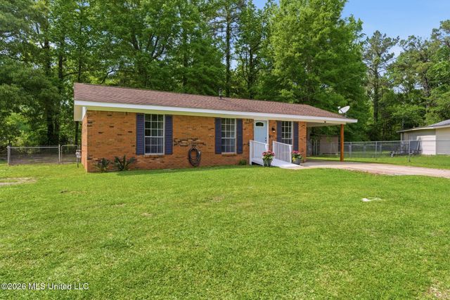 205 Woodside Drive, Petal, MS 39465