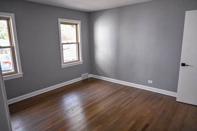 407 N 2nd Avenue, Maywood, IL 60153