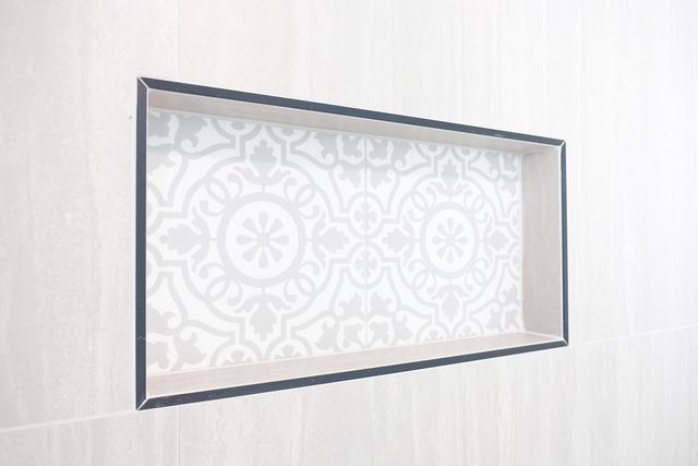 407 N 2nd Avenue, Maywood, IL 60153