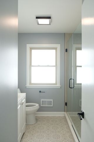 407 N 2nd Avenue, Maywood, IL 60153