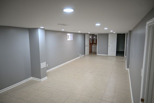 407 N 2nd Avenue, Maywood, IL 60153