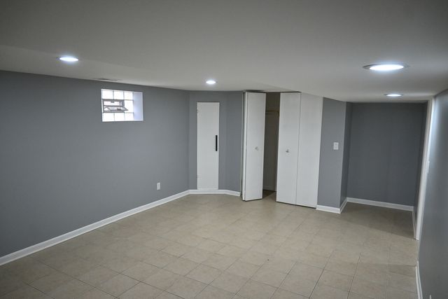 407 N 2nd Avenue, Maywood, IL 60153