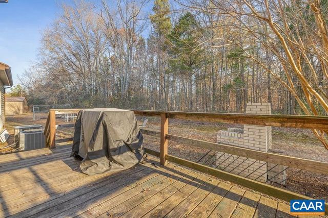 706 ZION RD, Zion Crossroads, VA 22942