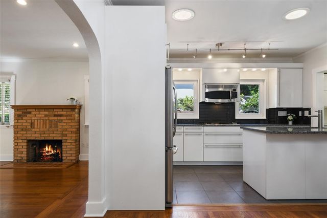 517 W YALE STREET, Orlando, FL 32804