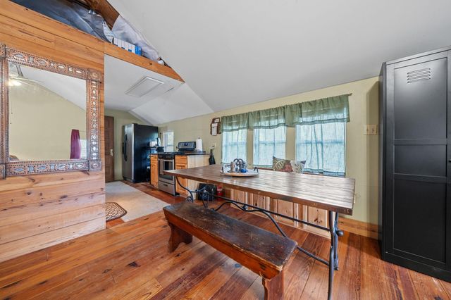 242 Cody Lane, Bastrop, TX 78602