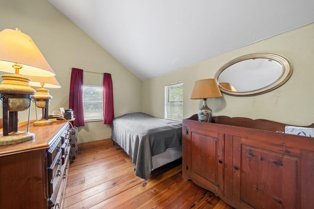 242 Cody Lane, Bastrop, TX 78602