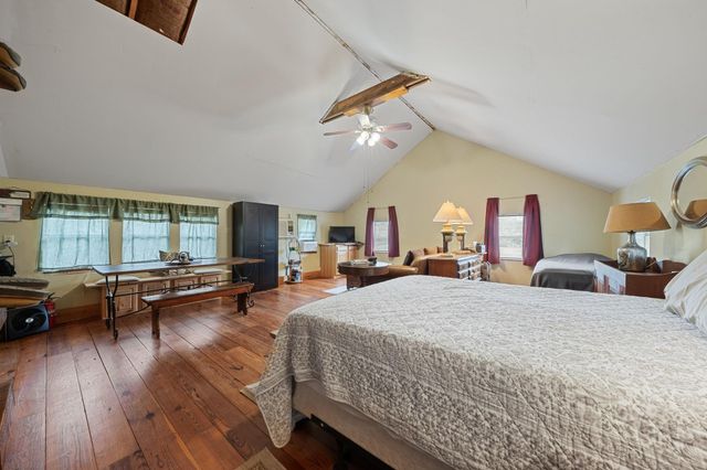 242 Cody Lane, Bastrop, TX 78602