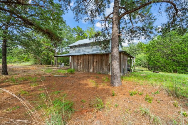 242 Cody Lane, Bastrop, TX 78602