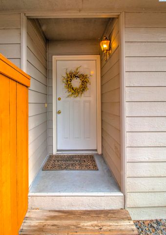 3721 W 29th Ct, Kennewick, WA 99337