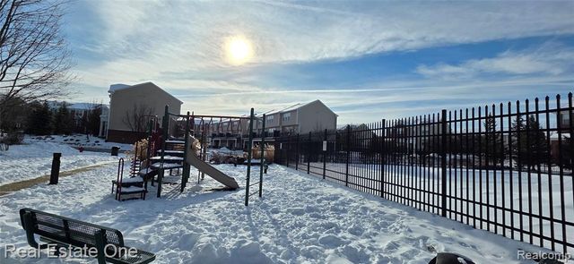 27999 Middleton Drive, Novi, MI 48377