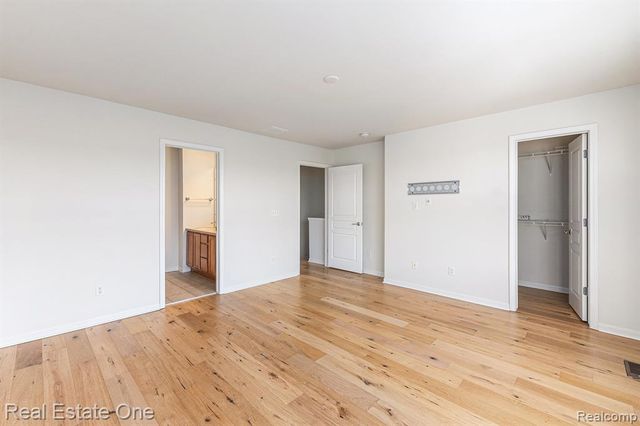 27999 Middleton Drive, Novi, MI 48377