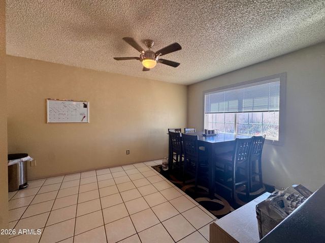 4051 E MOUNTAIN VISTA Drive, Phoenix, AZ 85048