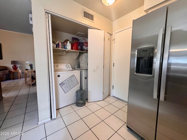 4051 E MOUNTAIN VISTA Drive, Phoenix, AZ 85048