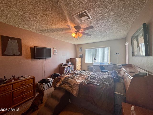 4051 E MOUNTAIN VISTA Drive, Phoenix, AZ 85048