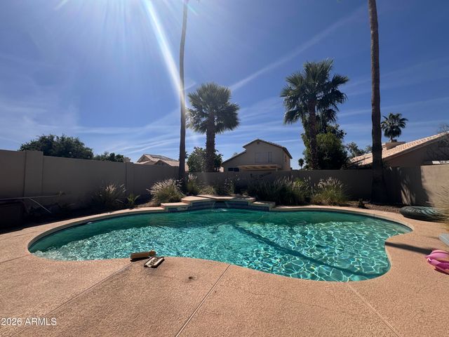 4051 E MOUNTAIN VISTA Drive, Phoenix, AZ 85048