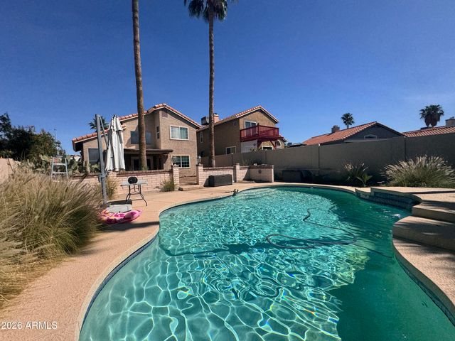 4051 E MOUNTAIN VISTA Drive, Phoenix, AZ 85048