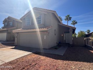 4051 E MOUNTAIN VISTA Drive, Phoenix, AZ 85048