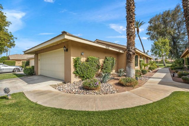 201 Las Lomas, Palm Desert, CA 92260