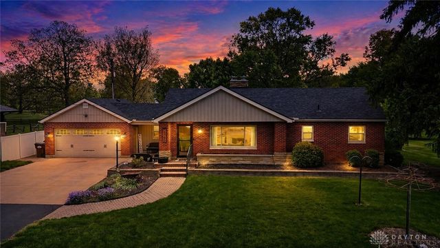 6760 Brantford Road, Butler Twp, OH 45414