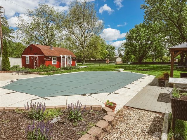 6760 Brantford Road, Butler Twp, OH 45414