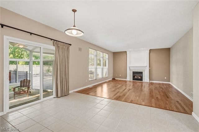 32925 Titus Hill Lane, Avon Lake, OH 44012