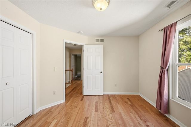 32925 Titus Hill Lane, Avon Lake, OH 44012
