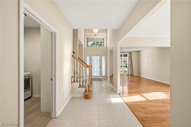 32925 Titus Hill Lane, Avon Lake, OH 44012