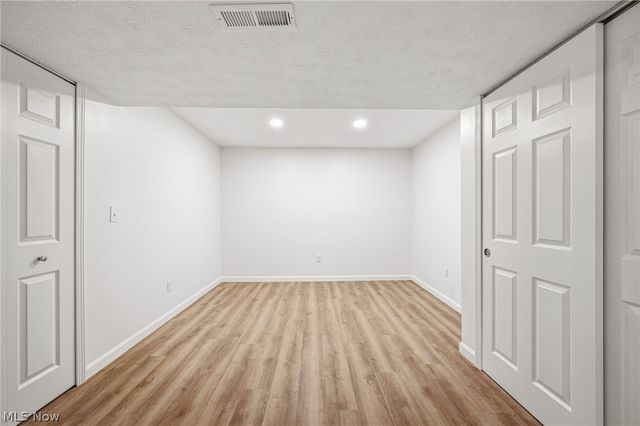 32925 Titus Hill Lane, Avon Lake, OH 44012
