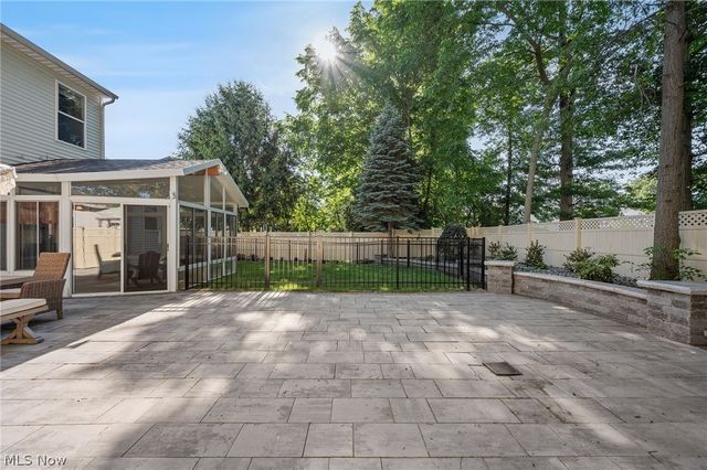 32925 Titus Hill Lane, Avon Lake, OH 44012