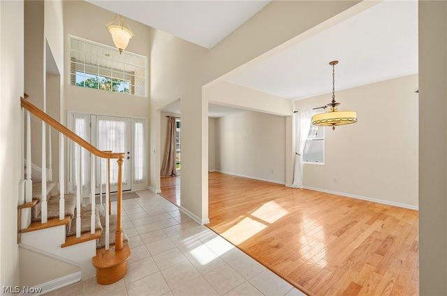 32925 Titus Hill Lane, Avon Lake, OH 44012
