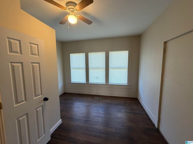 2610 AVENUE I, Birmingham, AL 35218