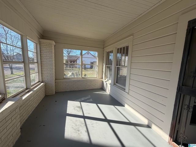 2610 AVENUE I, Birmingham, AL 35218