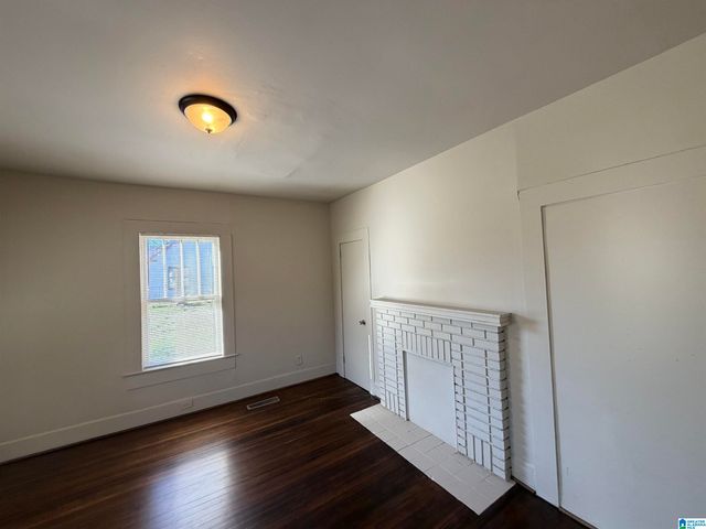 2610 AVENUE I, Birmingham, AL 35218