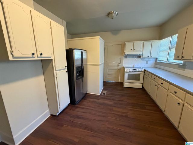 2610 AVENUE I, Birmingham, AL 35218