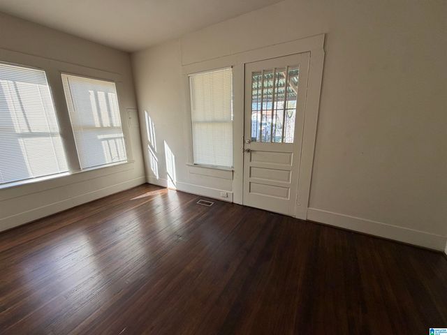 2610 AVENUE I, Birmingham, AL 35218