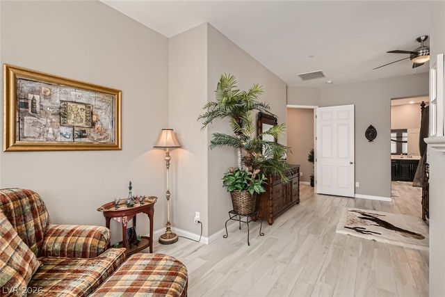 738 Purple Knoll Walk, Henderson, NV 89011