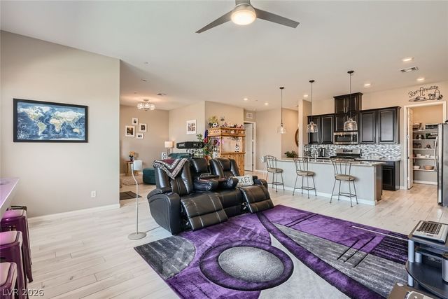 738 Purple Knoll Walk, Henderson, NV 89011