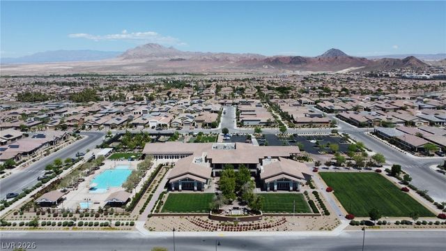738 Purple Knoll Walk, Henderson, NV 89011