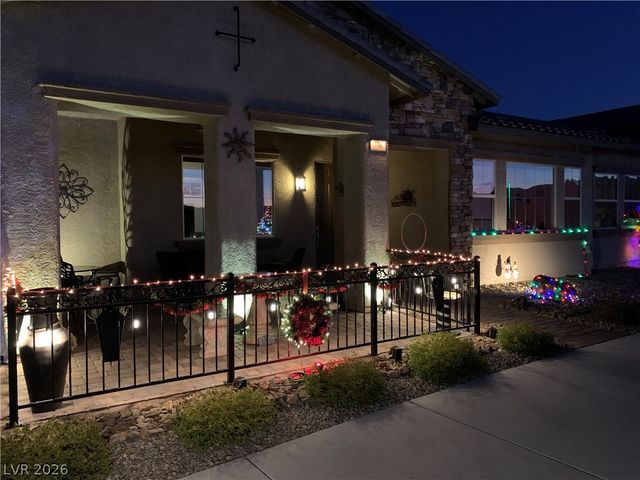 738 Purple Knoll Walk, Henderson, NV 89011