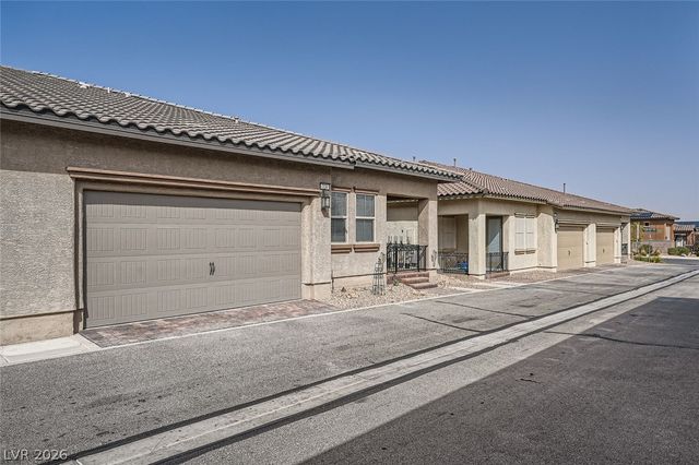 738 Purple Knoll Walk, Henderson, NV 89011