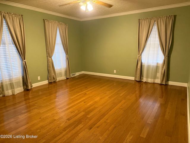 10424 New Haven Rd, New Haven, KY 40051