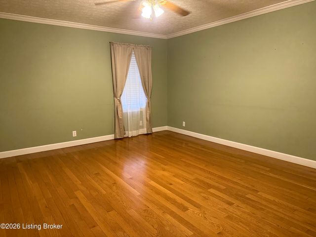 10424 New Haven Rd, New Haven, KY 40051