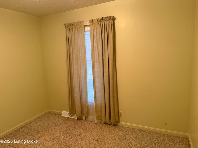 10424 New Haven Rd, New Haven, KY 40051