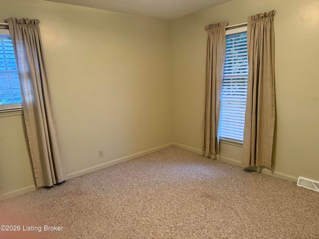10424 New Haven Rd, New Haven, KY 40051