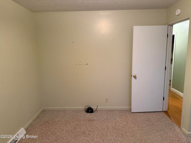 10424 New Haven Rd, New Haven, KY 40051