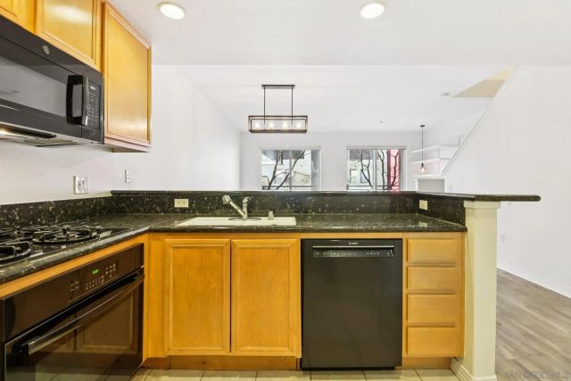 1501 India St 204, San Diego, CA 92101